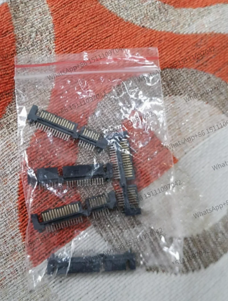100pcs SATA7P+15P male seat upright single row DIP with column and convex positioning foot 180 degree straight insertion