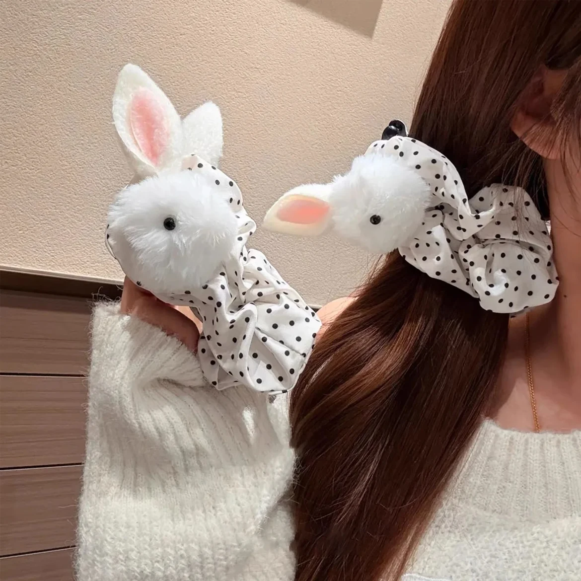 Super entzückender neuer Stil, niedlicher weicher und entzückender Hase, Plüsch-Pom-Pom-Ohr-Haarspange, Bananen-Clip, neuer Stil, Mädchen-Herz-Haar-Accessoire