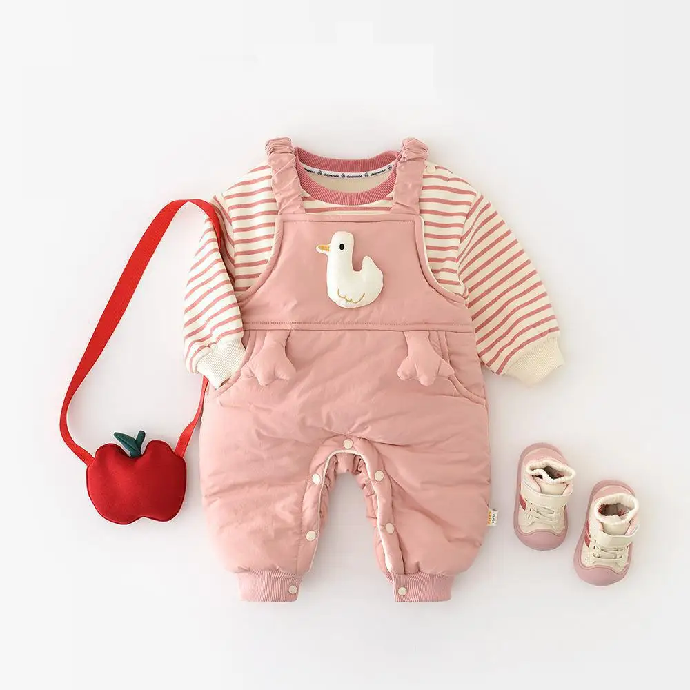 

2025 Winter New Baby Sleeveless Warm Romper Plus Velvet Thick Infant Girls Cute Sweet Princess Jumpsuit Toddler Warm Pants
