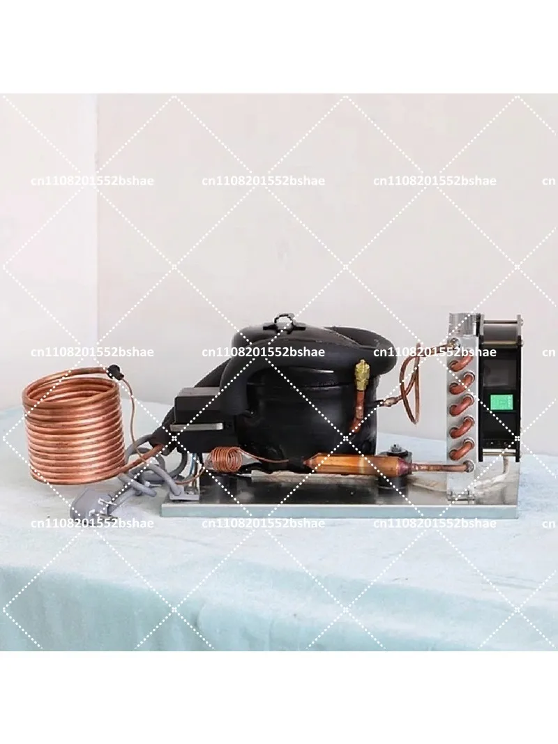Cooling Capacity 52W R600a 220V Small Chiller Unit Refrigeration Cycle Water Micro Compressor