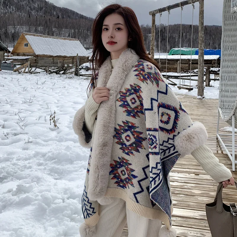 Xinjiang Travel Wear Western Sichuan Northwest Tourism Ethnic Style Cape Yunnan Xizang Qinghai Grassland Women's Clothing