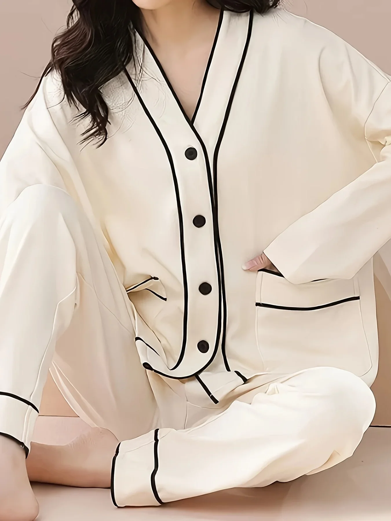 

2-Piece New Women's Pajama Set for Autumn - Minimalist Color-Block, V-Neck, Elegant Cardigan Design, Premium Loungewear