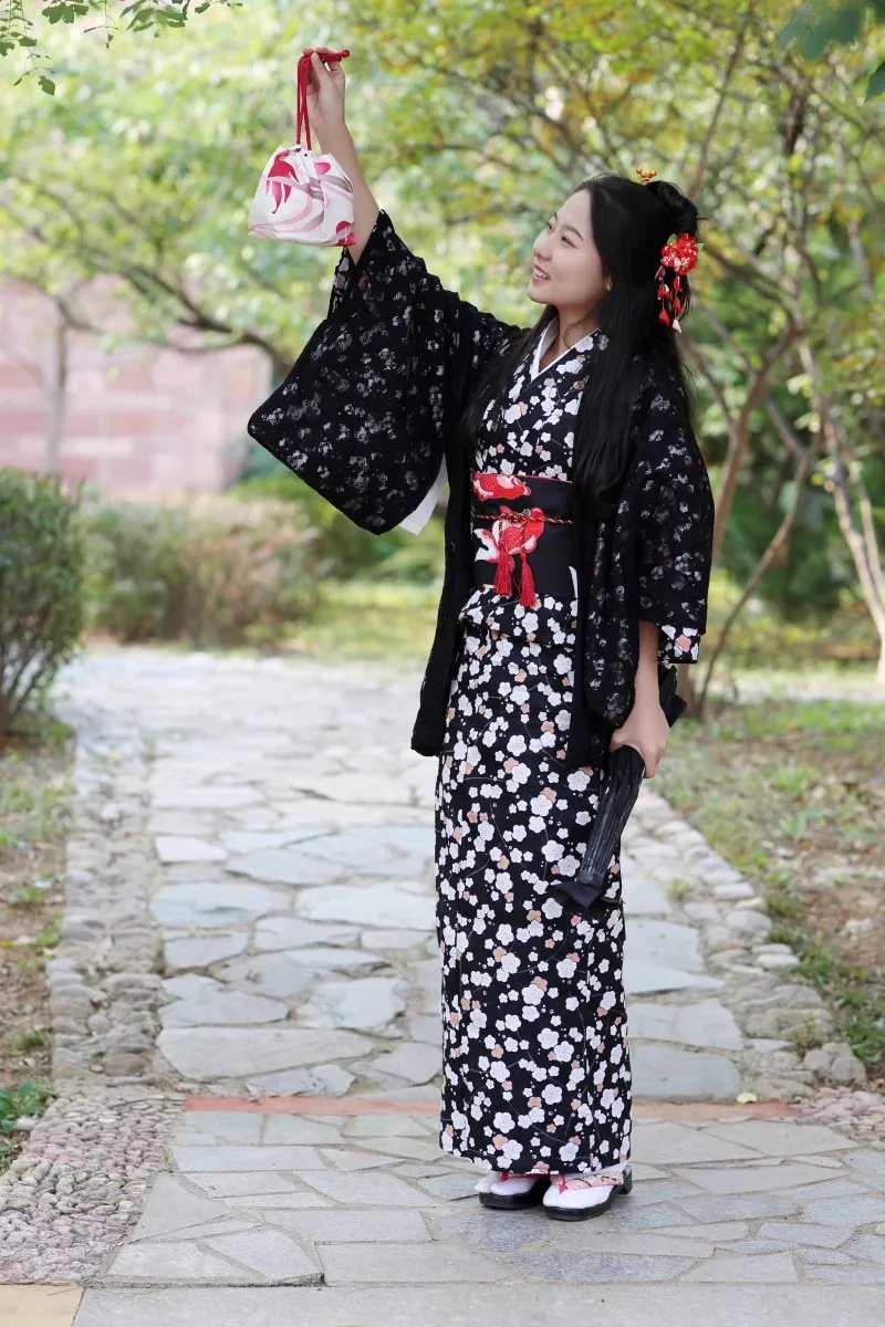 Japanese Kimono Cardigan Top Japanese Traditional Kimono Outer Floral Lace Hollow Coat Sun Protection Jacket Yukata Haori Coat