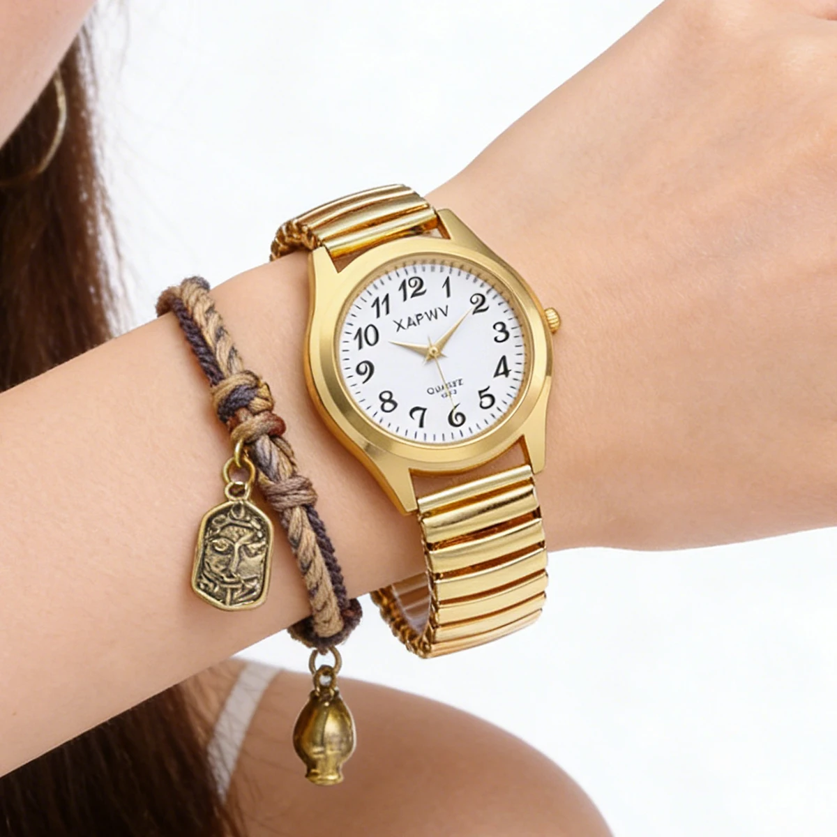 Fashionable Couple's Quartz Watch with Stylish Digital Dial and Elastic Strap for Daily Commuting and Casual Wear