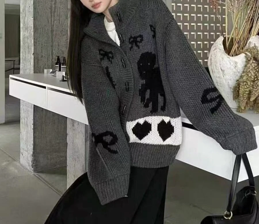 

2025 Retro Design Autumn Winter Horn Knit Cardigan Sweater Loose New Lazy Coat