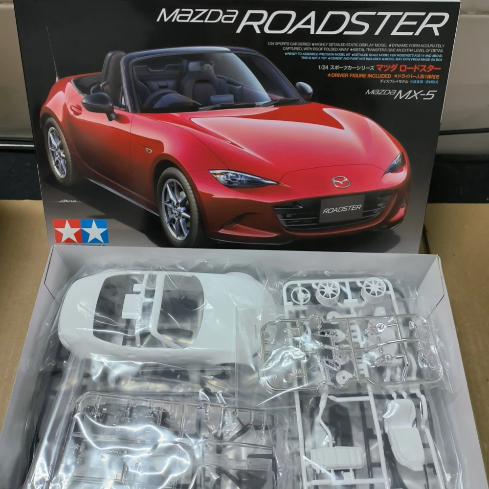 Tamiya 24342 1/24 scale Mazda Roadster MX-5 Assembly Model