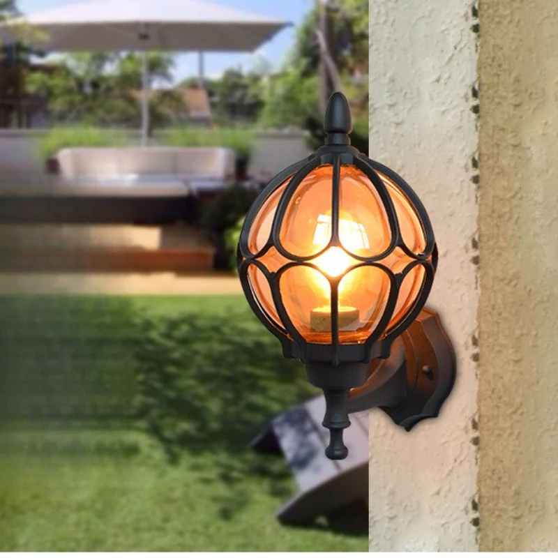 Outdoor Wall Lamp Vintage Waterproof LED Sconce Glass Shade Aluminum Black Gold Porch Patio Garden