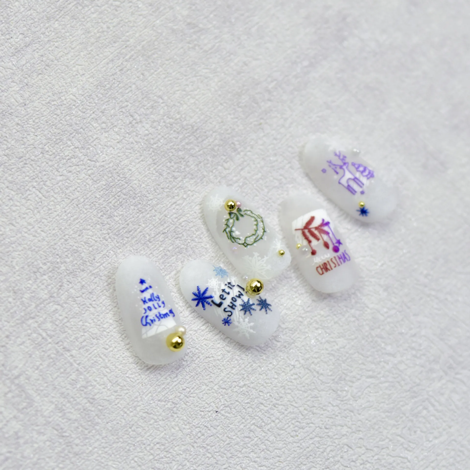 エンボス加工されたネイルアートステッカー,高品質,絶妙,クリスマスシリーズ,キャビン,1ピース,5D