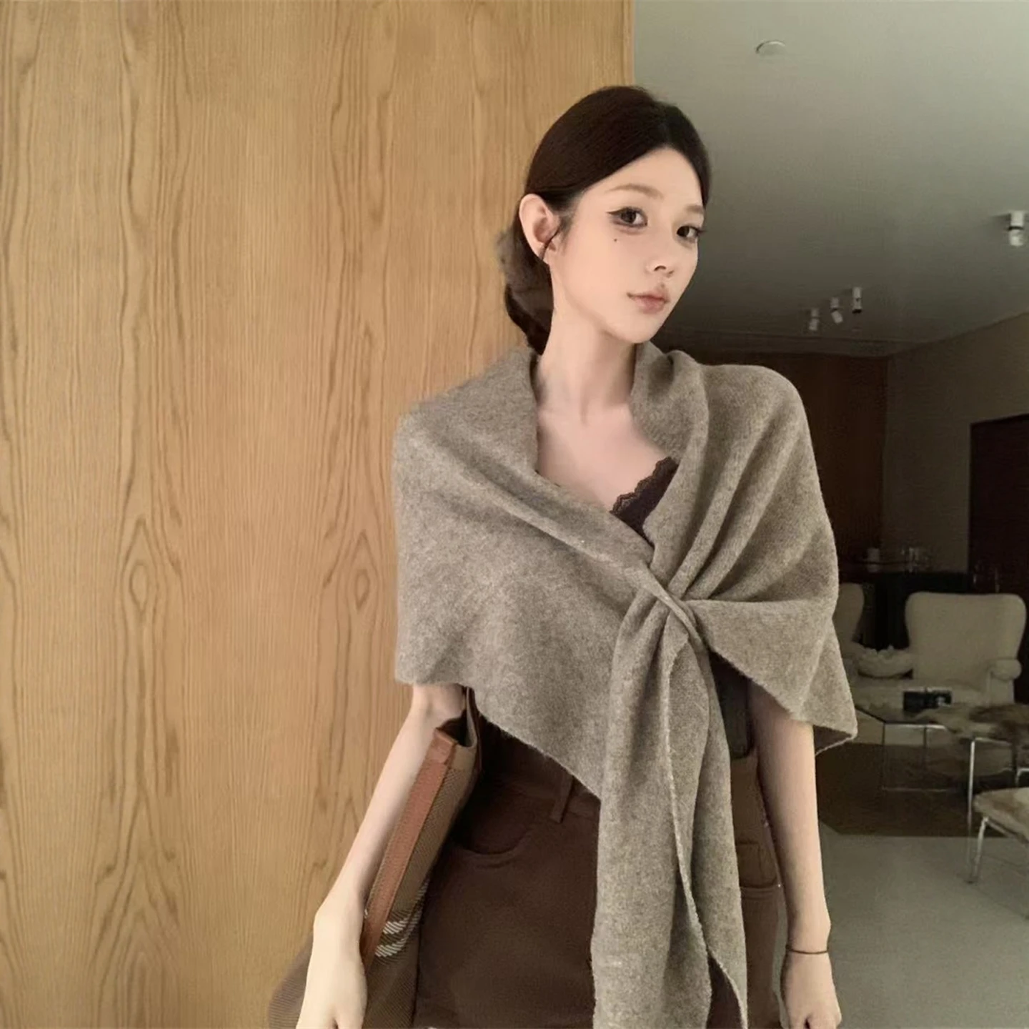 

Gray Knitted Cowl Neck Wrap Women's Casual Outerwear Autumn Lazy Style Coat Scarf Shoulder Shawl Versatile Fashion Accessory
