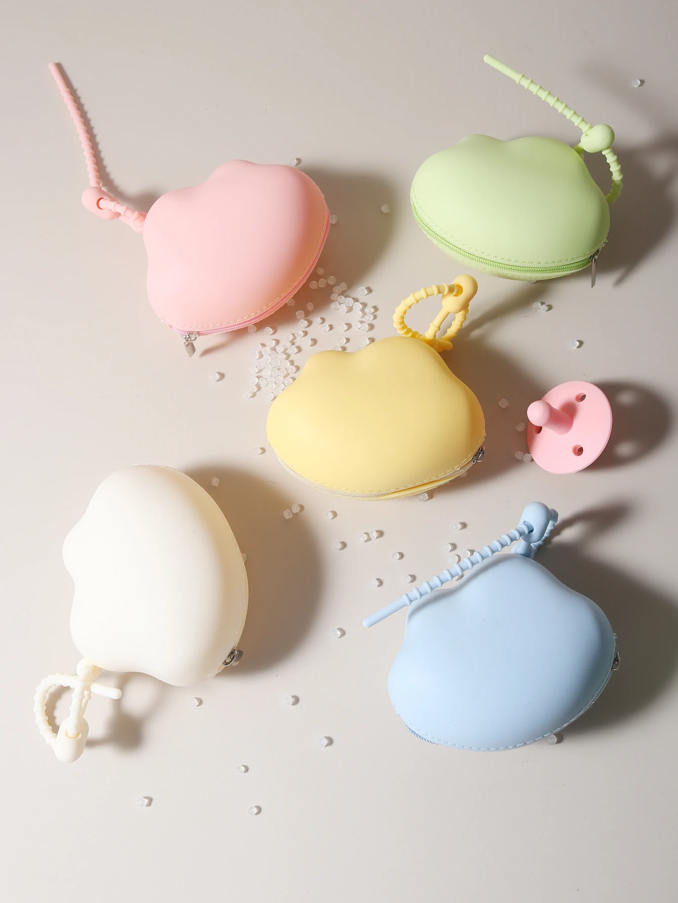 New arrival large cloud Shape  Baby Pacifier Case Holder Silicone Nipple Cover for infant baby pacifier storage bag