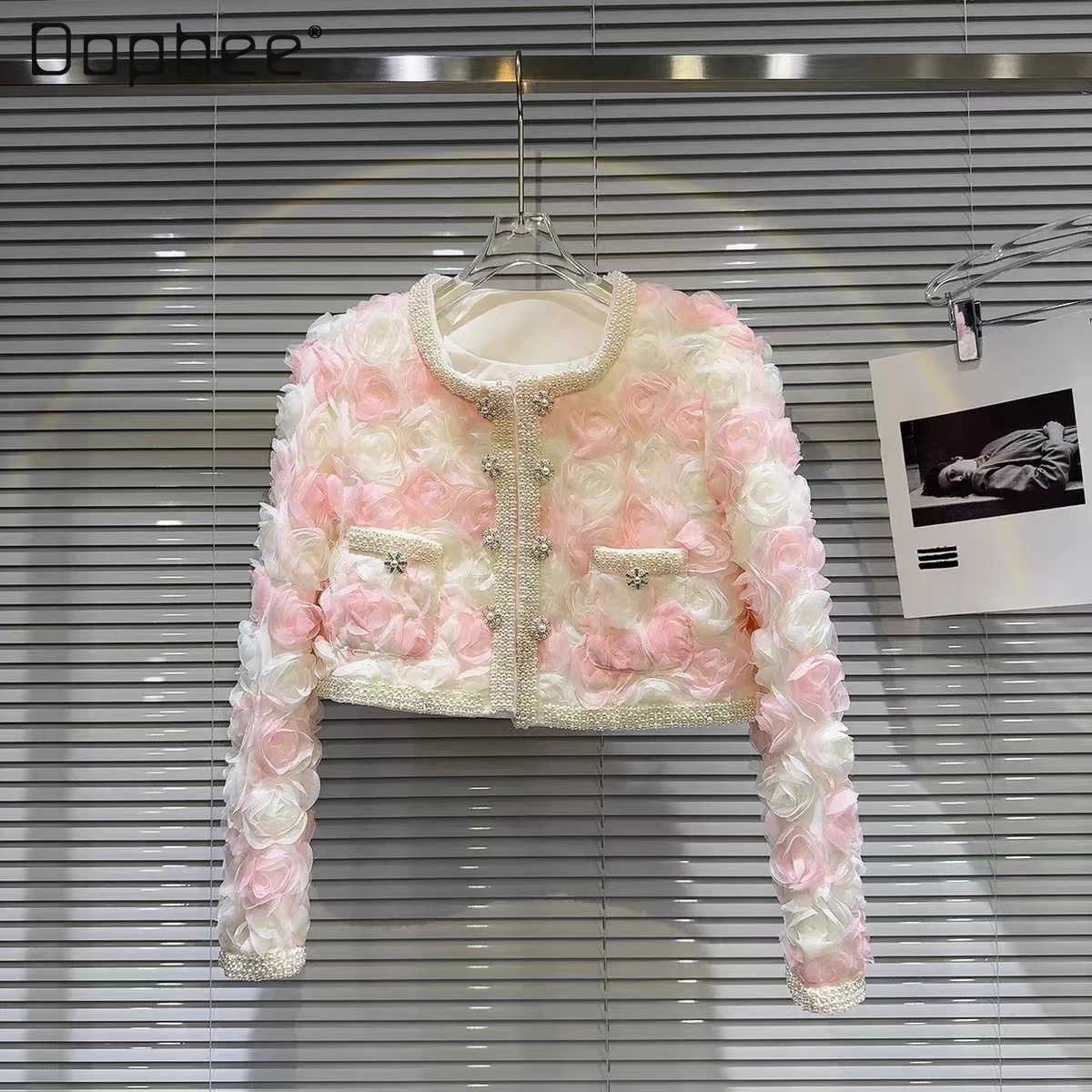 Manteau court matelassé en fil de fleur perlé pour femme, veste élégante, bord perlé, socialite, tridimensionnel, hiver, nouveau, 2023