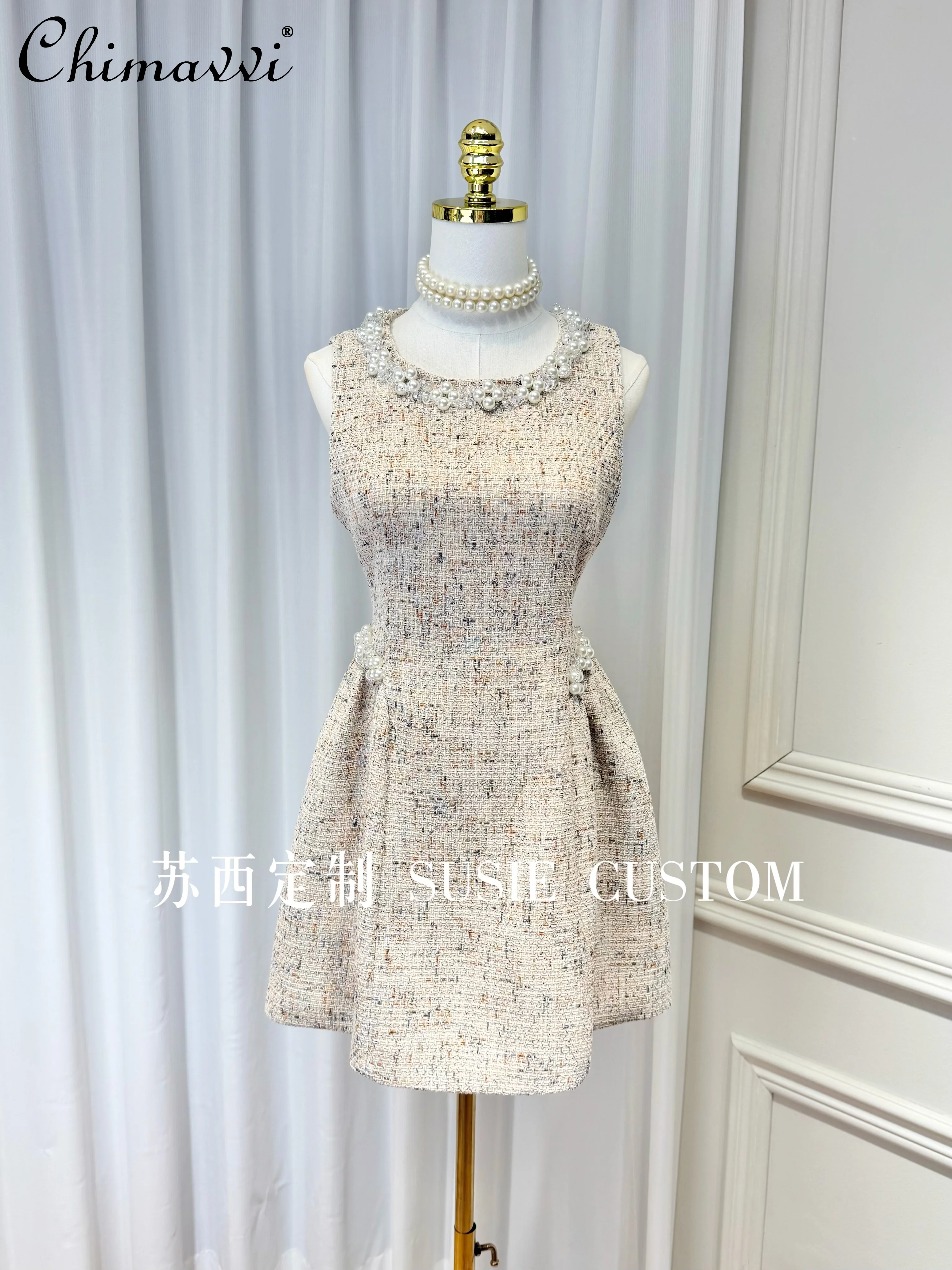 

French Elegant Socialite Tweed Birthday Party Dresses Beaded Round Neck Sleeveless High Waist Slim Short Evening Dress for Women