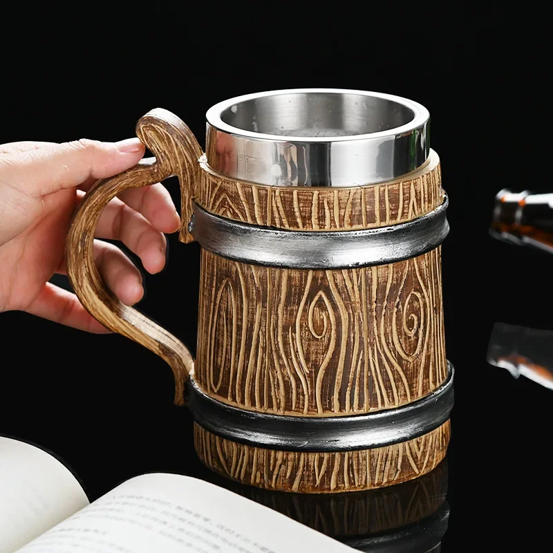 Wooden Beer Mug 600ml Germany Wood Grain 304 Stainless Steel Medieval Tavern Imitation Barrel Tankard Coffee Cup Men Gift Retro