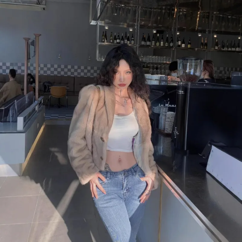 New Single Breasted Lapel Apricot Plush Coat Faux Mink Loose Solid Short Furry Jacket Fluffy Luxury Thick Faux Fur Jacket Casual