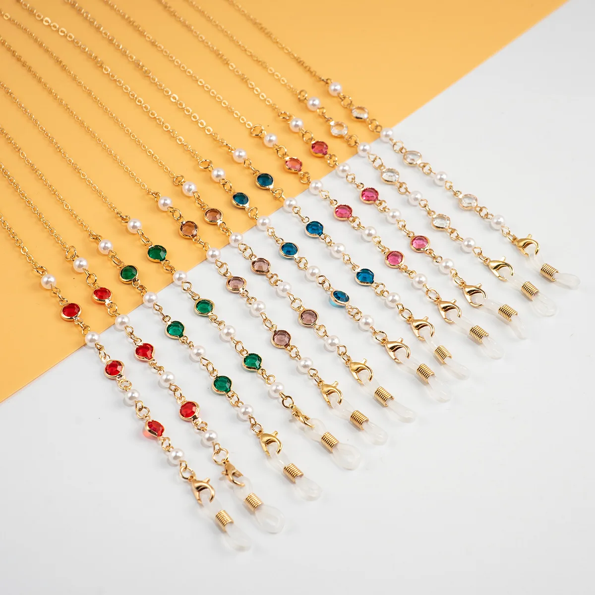 

Fashion Glasses Chain Colorful Crystal Acrylic Sunglasses Chain Neck Rope for Women Metal Chain Reading Glasses Accessories