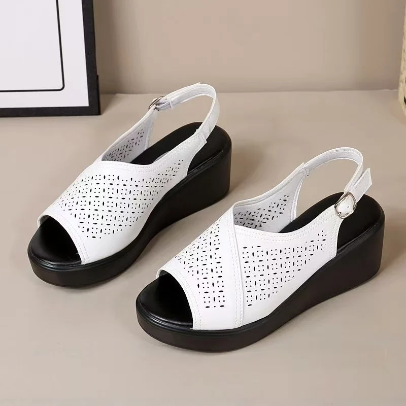 Women's Big size Wedges Peep Toe Sandals Summer New Thick Sole Non Slip Hollow Out Slip On Lightweight Casual Beach Sandals