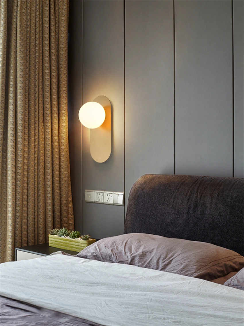 الشمال البيضاوي المعادن كرة زجاجية مصابيح الحائط غرفة نوم أباجورة غرفة المعيشة المنزل مصباح غرفة النوم مرآة كشافات ديكور الشمعدانات أضواء