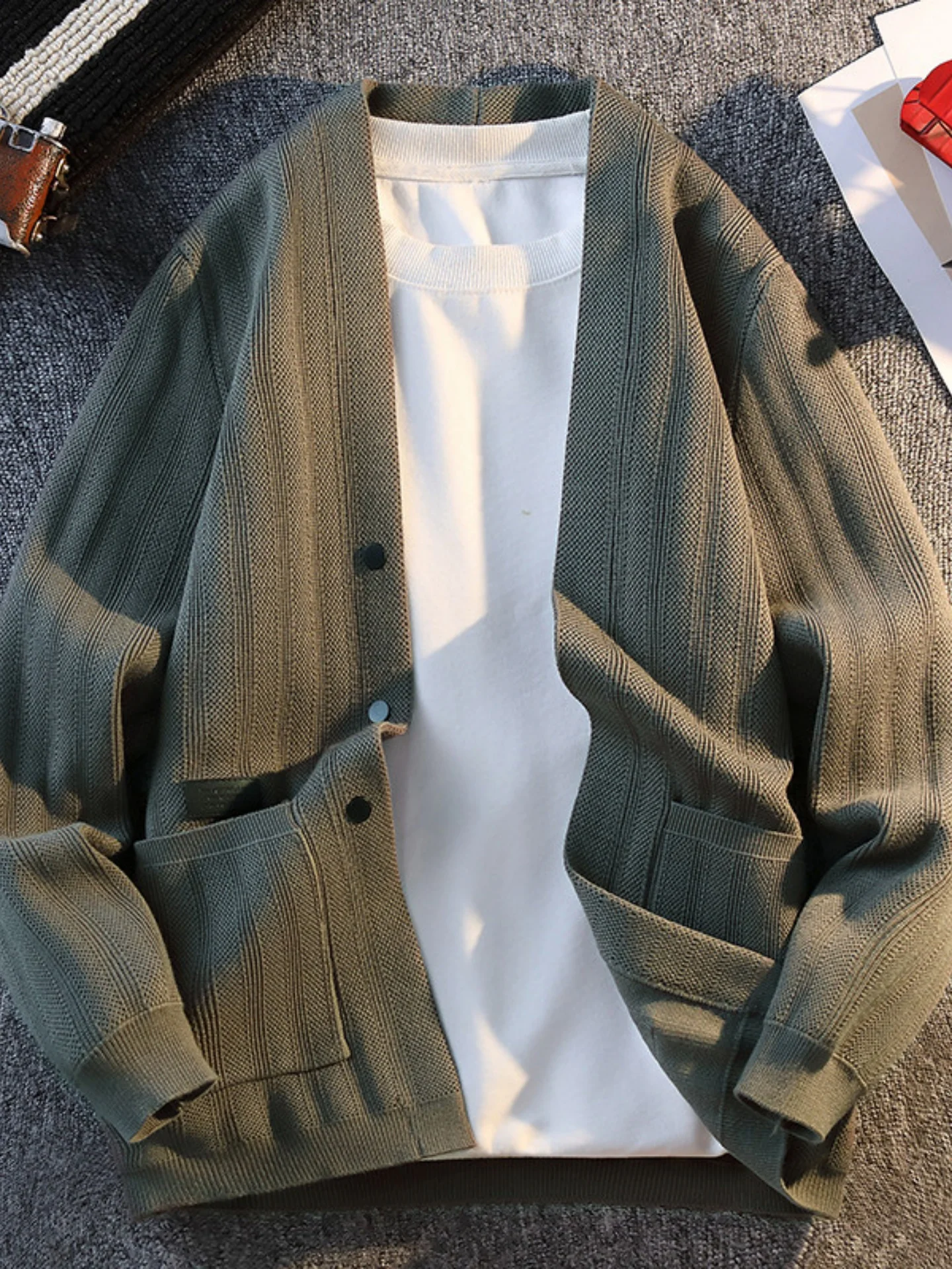 

Винтажный американский полосатый вязаный кардиган с V-образным вырезом, мягкий, удобный, свободного кроя, осенняя молодежная повседневная одежда