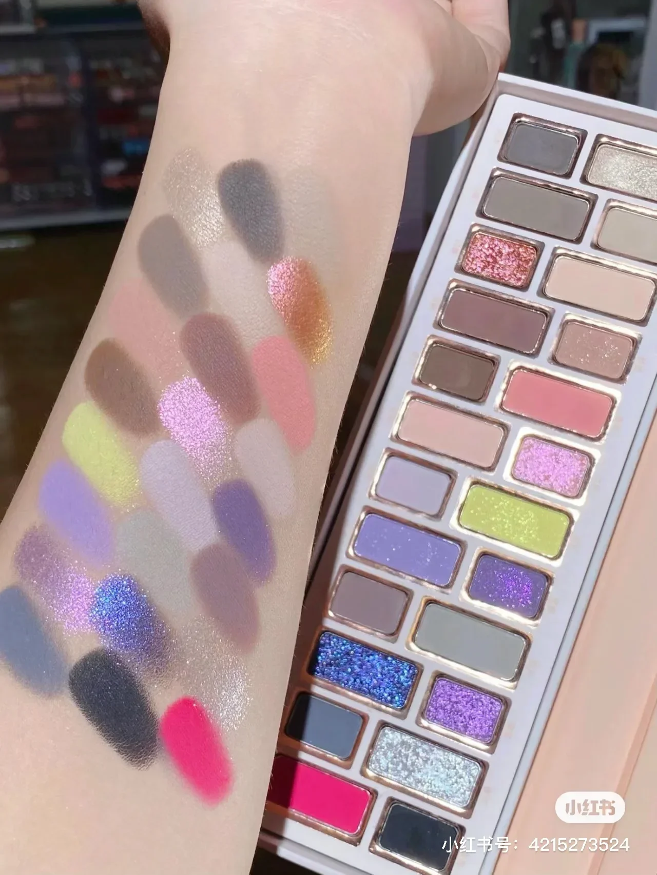 พาเลทท์อายแชโดว์ QianYan 16 สี 24 สี โทนชมพู น้ำตาล คาวบอยบลู หลากสี แมทท์ แต่งตา