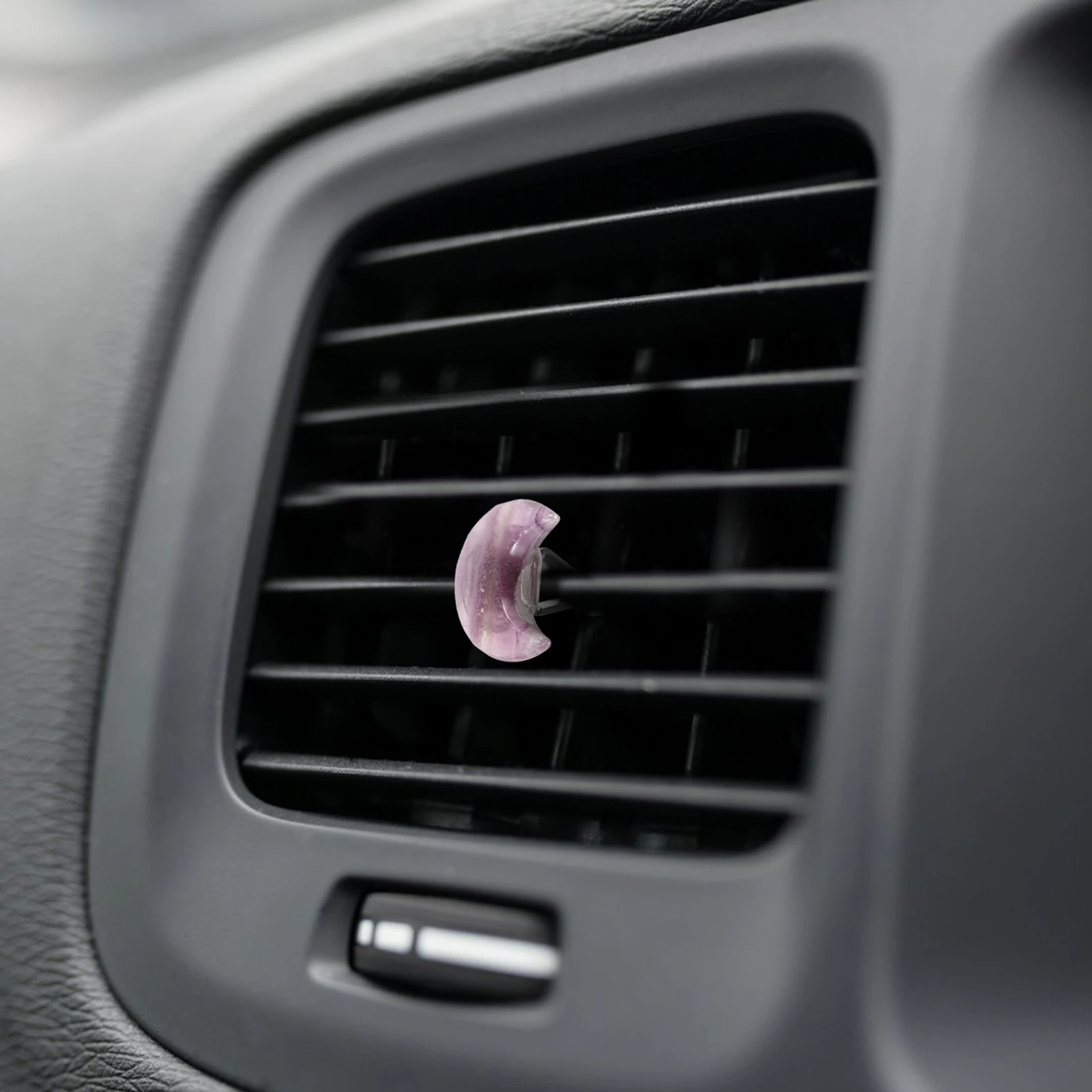 

2pcs Crystal Car Vent Clips Dashboard Decorations Air Freshener Outlet Vent Interior Car Decor Fluorite Practical Gifts
