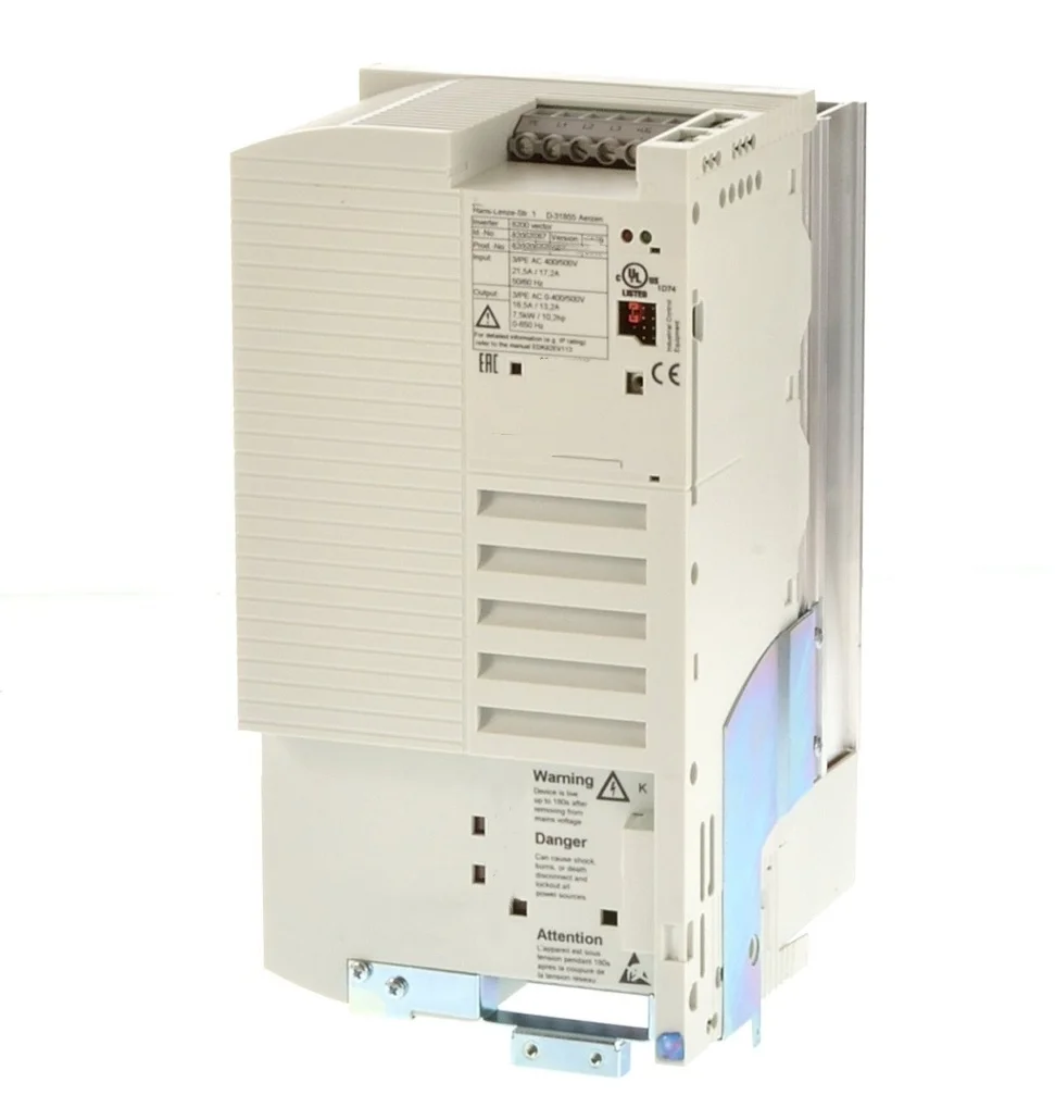 100% originale e autentico EMB9342-E EVS9321-CSV003 E82EV113K4C040 E82EV113-4C240 Inverter 1 anno di garanzia Spedizione veloce