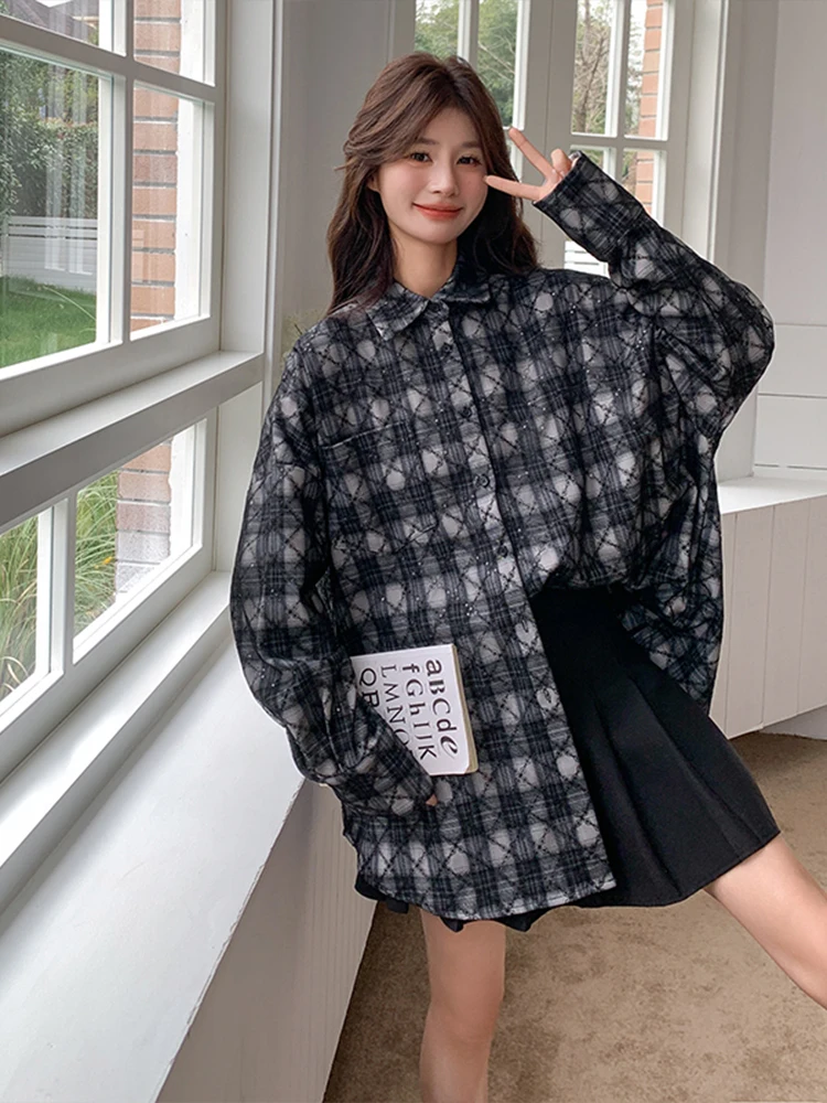 ريترو ترتر منقوش طويل Sve للنساء irt ربيع 2025 تصميم غير رسمي فضفاض معطف فوقي قطع مستقيمة طول منتظم آخر...