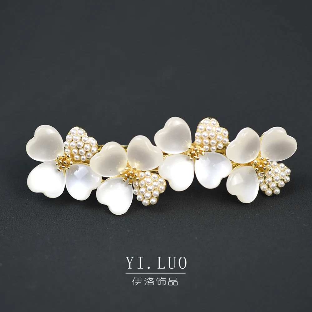 Women Headwear Small Size Rhinestone Hair Clip Flower Hair Barrette Fashion Cute Hair Accessories For Women