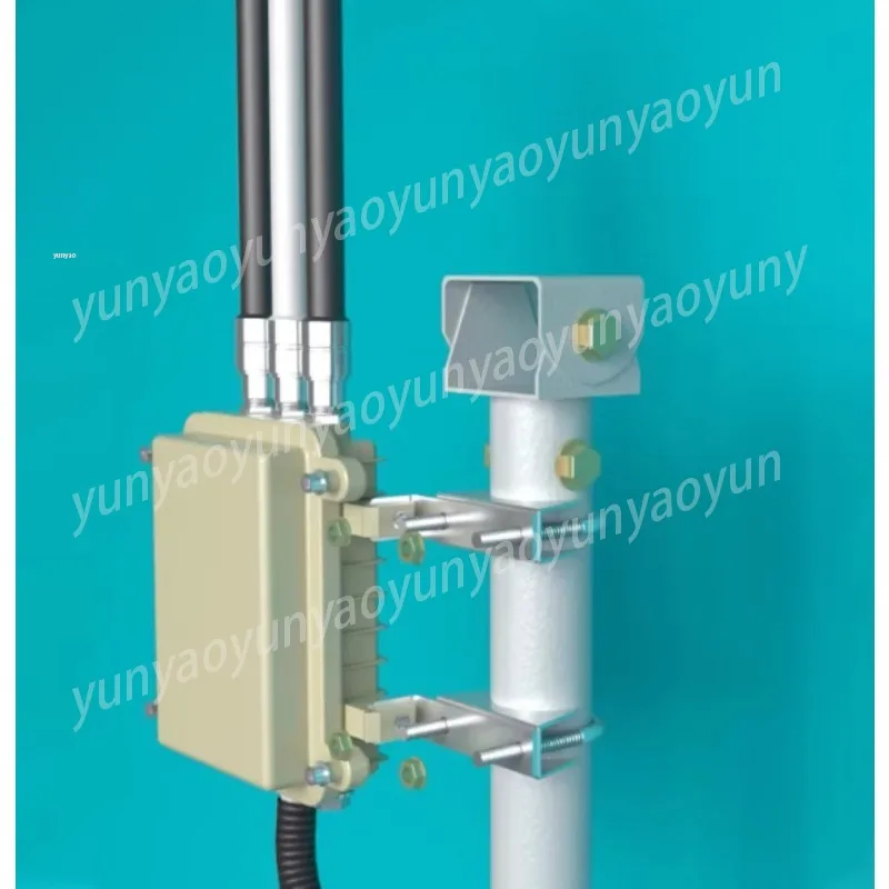 2.4G High Gain Omnidirectional FRP Dual-band Outdoor Antenna
