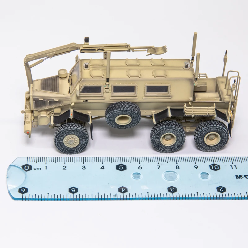 

1: 72T-M American 6 * 6 Buffalo Lightning Protection Vehicle Model Iraq 2006 Finished Product Model