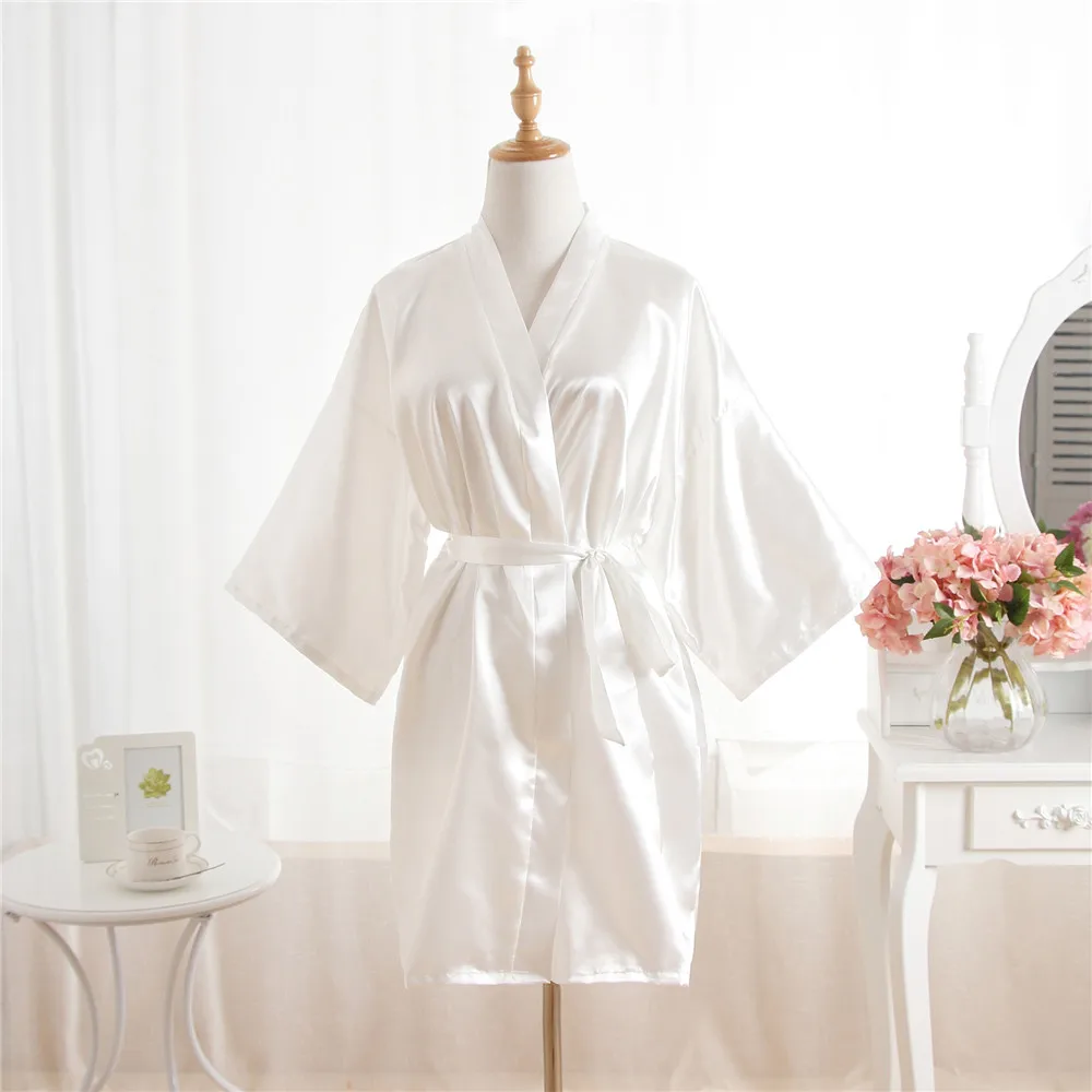 

Solid Color Wedding Party Team Bride Robe Without Letters Kimono Satin Pajamas Bridesmaid Plain Bathrobe