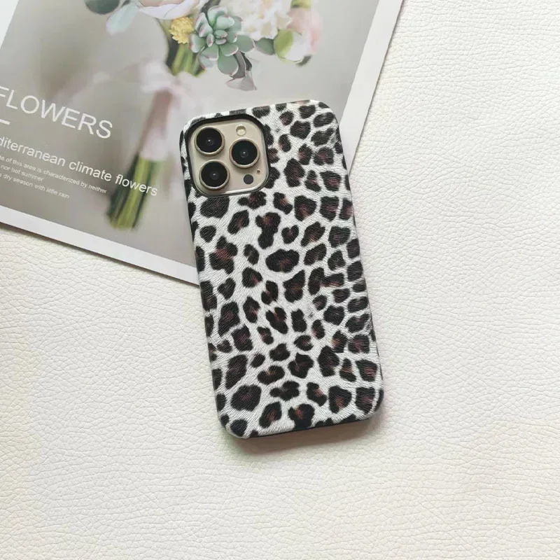 Suitable for iPhone 15promax Fashion Leopard Print Phone Case 14plus 13mini 12pro 11 Cooling Xsmax Xr 8plus PC Protection Cover