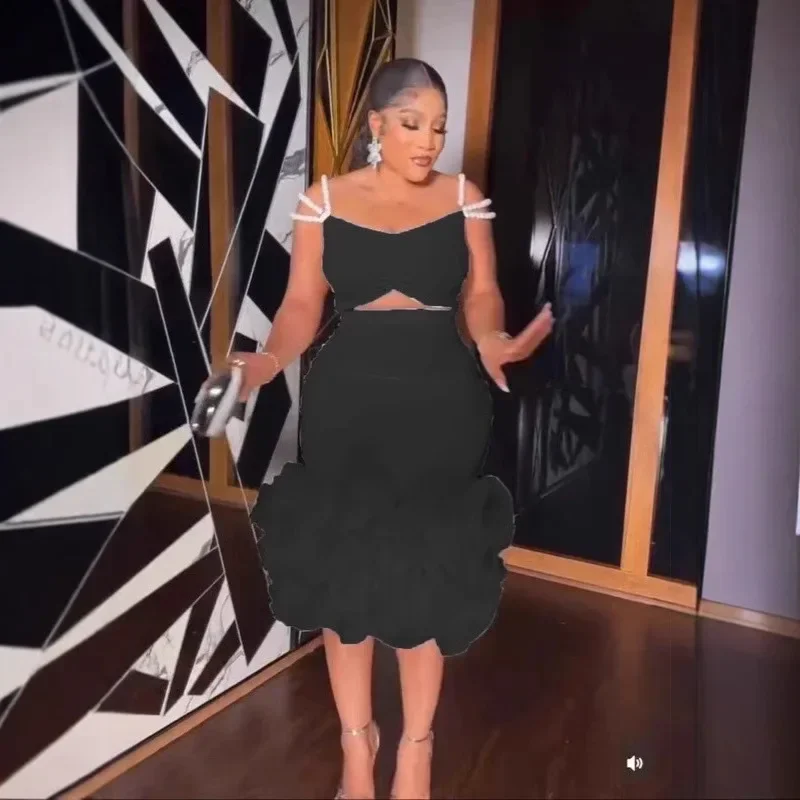 

Women Mult Ruffles Pearl Strap Knee Length Dress 2025 Spring Strapless Street Vestidos Sexy Party Evening Chic Dresses