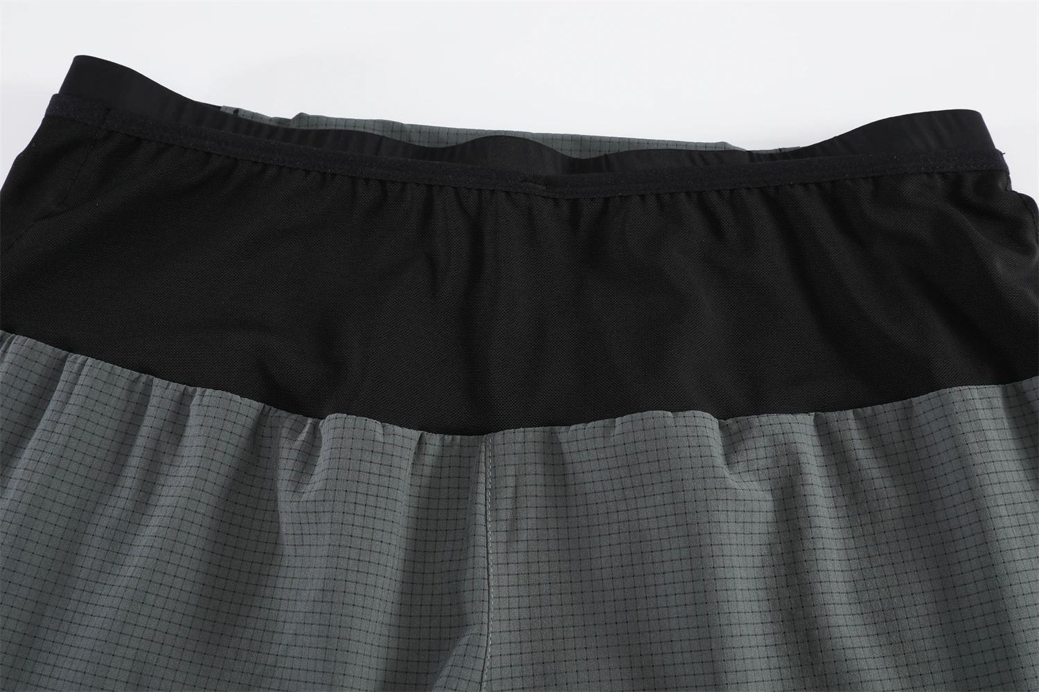 Herren 2-in-1 Marathon-Laufshorts mit Taschen für Outdoor-Sport, Training, Fitness und Wandern, Atmungsaktiv und Schnelltrocknend – Detail 11