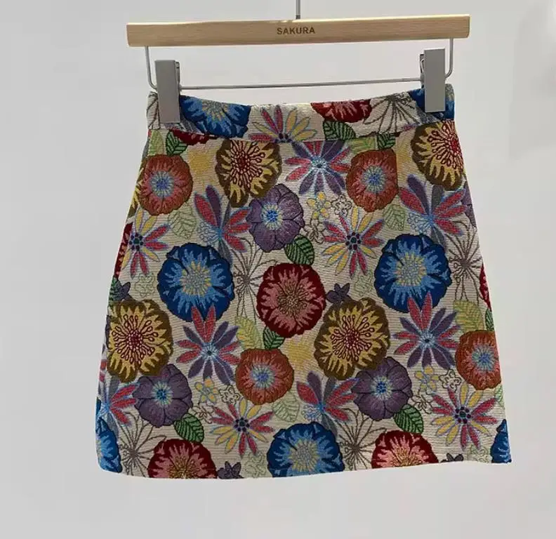 

Осенняя этническая жаккардовая юбка женская ретро с высокой талией для похудения трапециевидной формы мини-юбка-карандаш