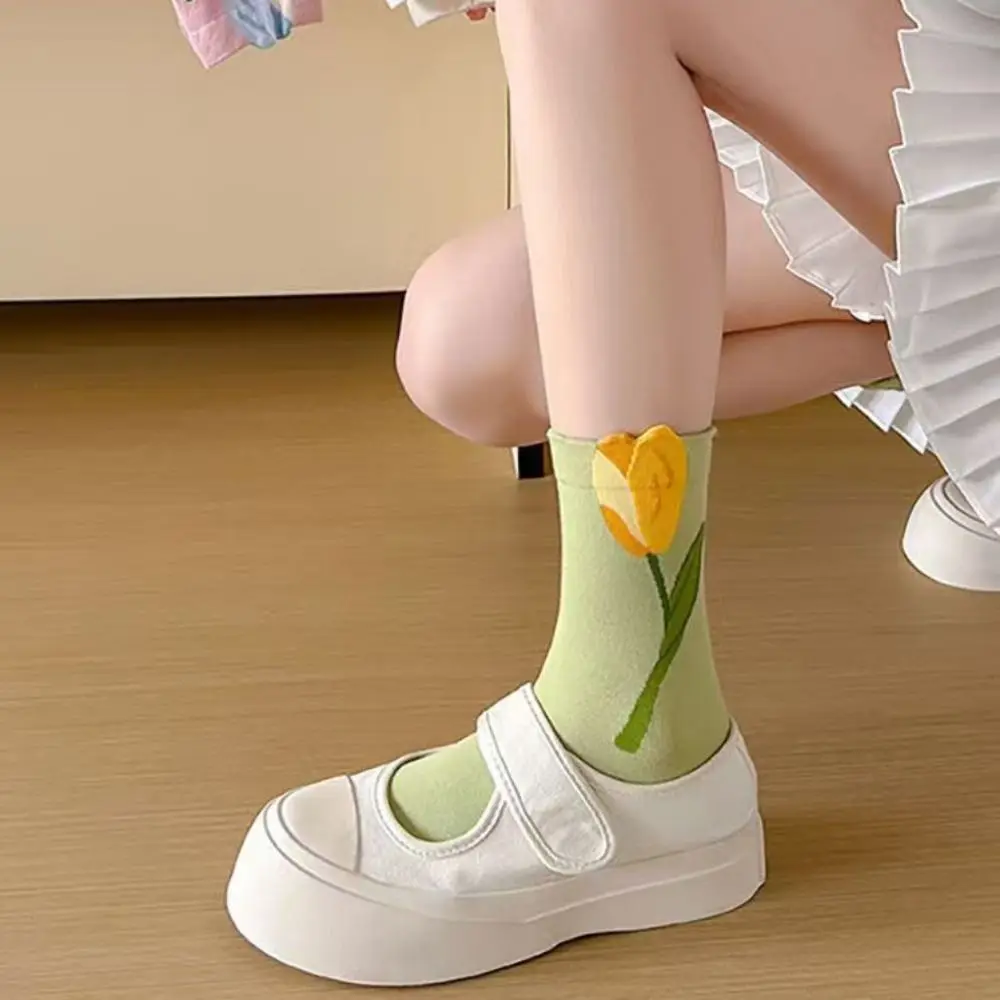 

5Pairs Fashion Thin Tulip Flower Socks Breathable Sweet Mid Tube Socks Female Hosiery Socks for Women Streetwear