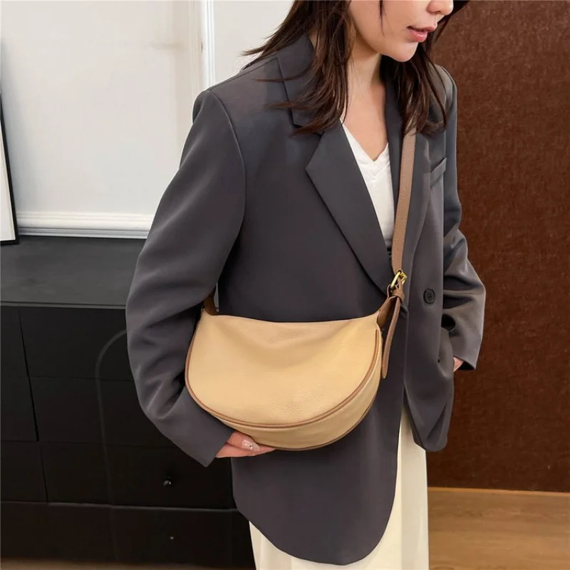 

Classic Designer Leather Handbag For Women - Versatile Shoulder Tote Crossbody Bag Trendy Ladies Accessory