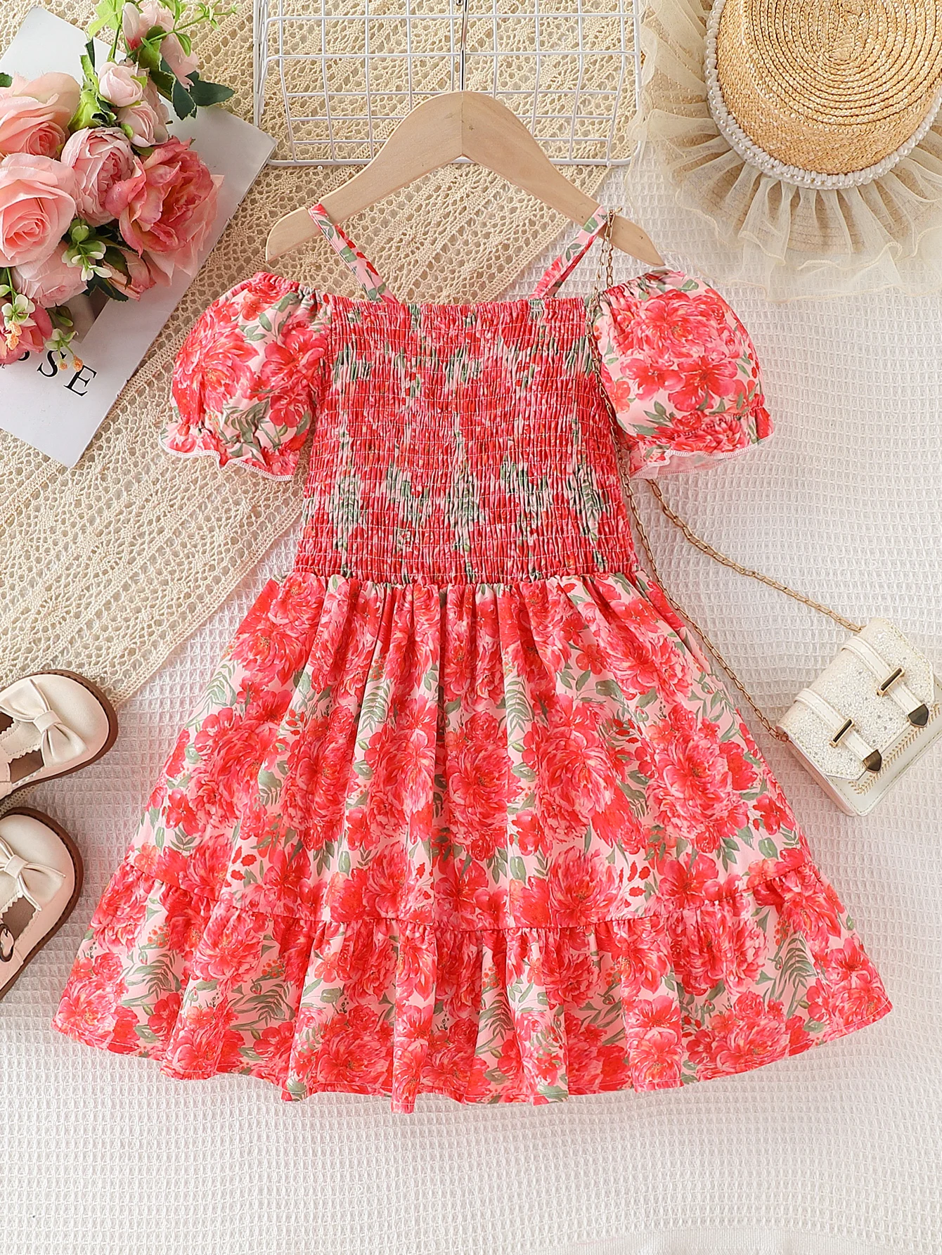 

Girls Sweet Dress Floral Puff Sleeve Skirt Suitable for 4-7 Years Old