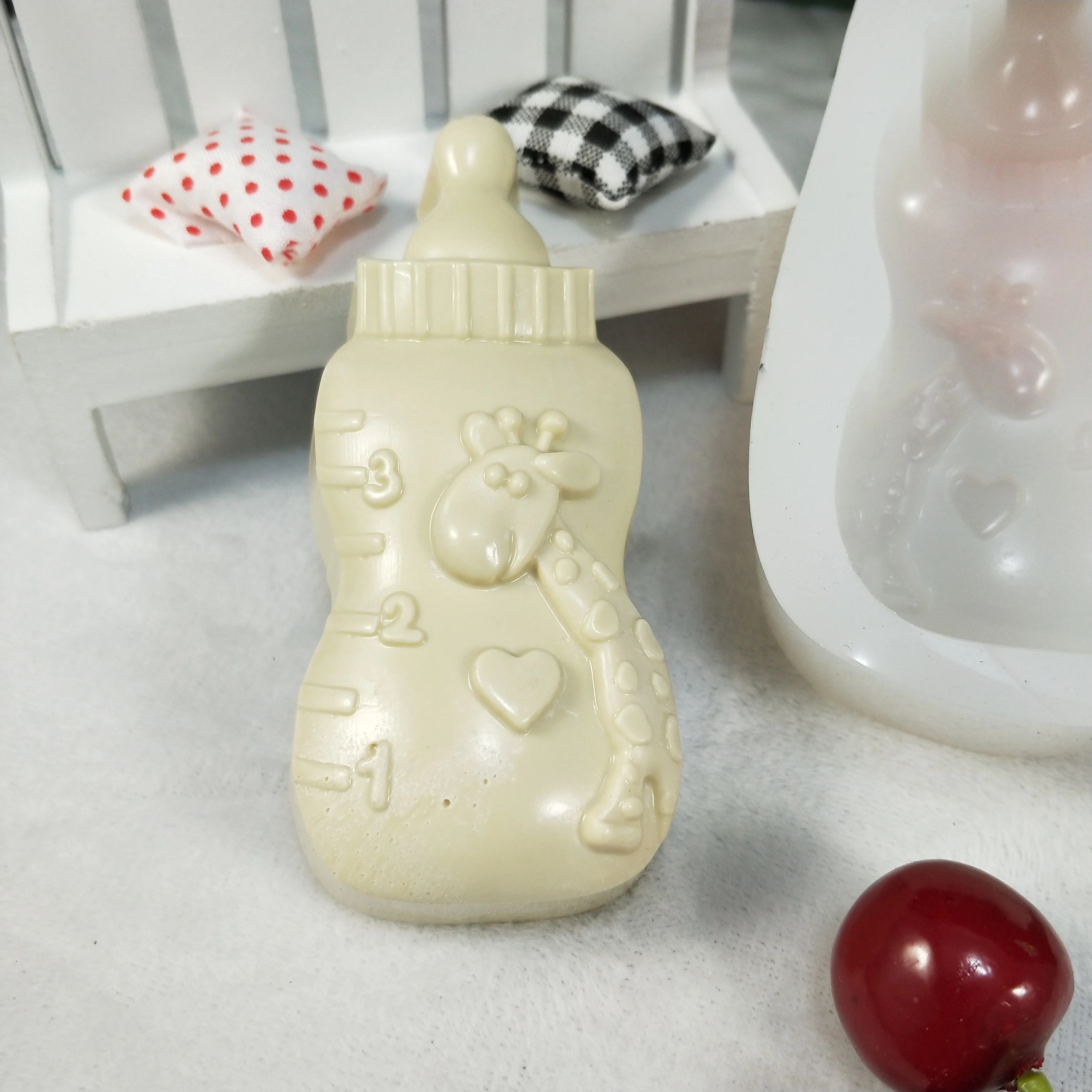 QT0269 PRZY Mold Silicone Feeding Bottle Soap Molds Baby\'s Bottle Gypsum Chocolate Candle Molds Soap Mould Clay Resin