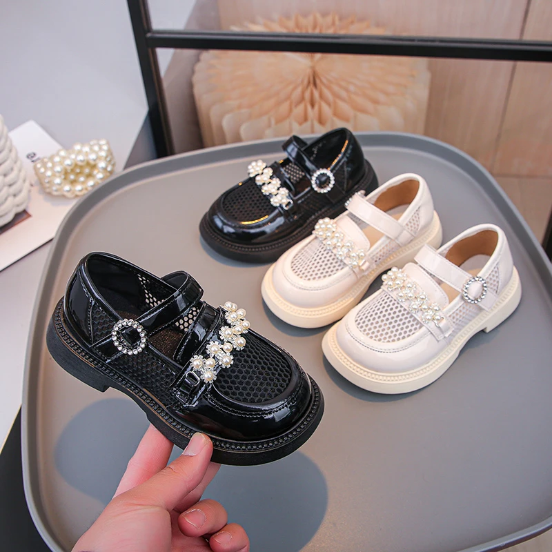 

Дышащая сетчатая обувь в стиле принцессы для девочек, черная ажурная конструкция, весна-лето, Новое поступление, детская обувь на резиновой подошве