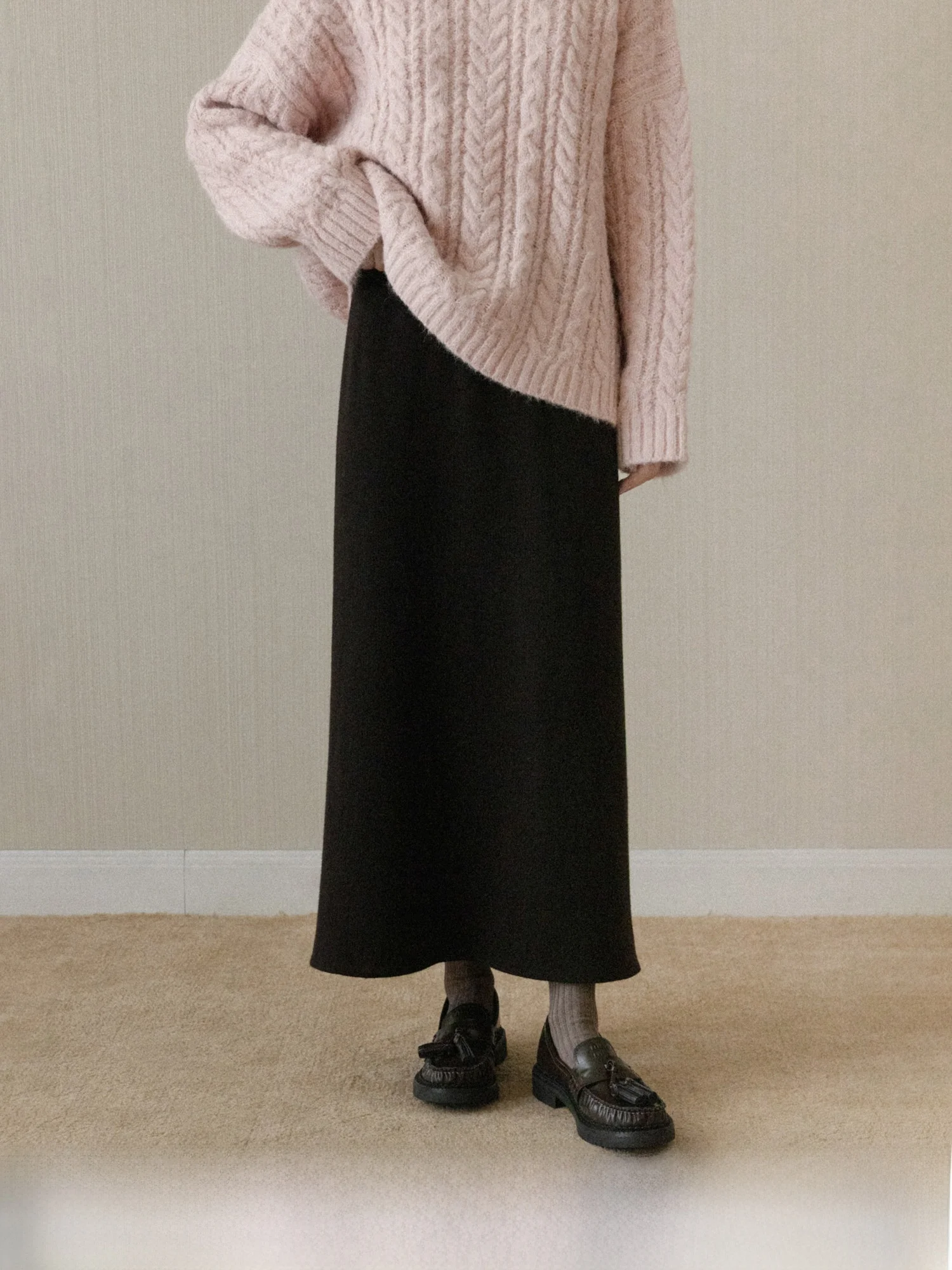 

Женская зимняя вязаная юбка Ele Lazy: облегающая, на флисовой подкладке, длинная, повседневная, с высокой талией, из полиэстера, вискозы и нейлона