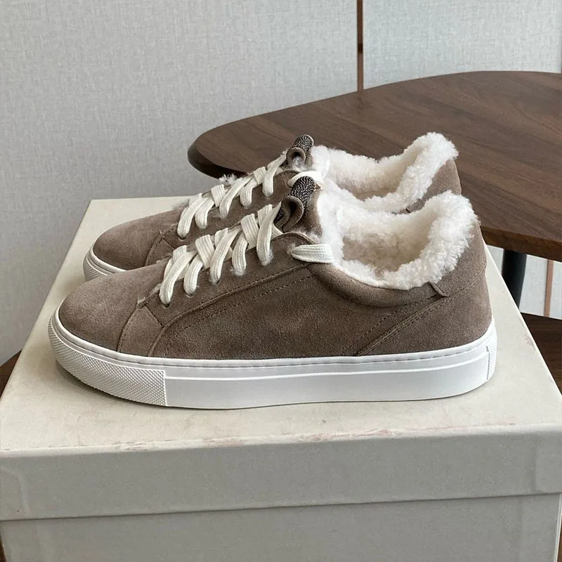 Scarpe da tavolo stringate in pelle scamosciata di mucca con punta tonda Scarpe basse calde con fodera in lana da donna Capispalla autunno inverno Scarpe casual Sneakers