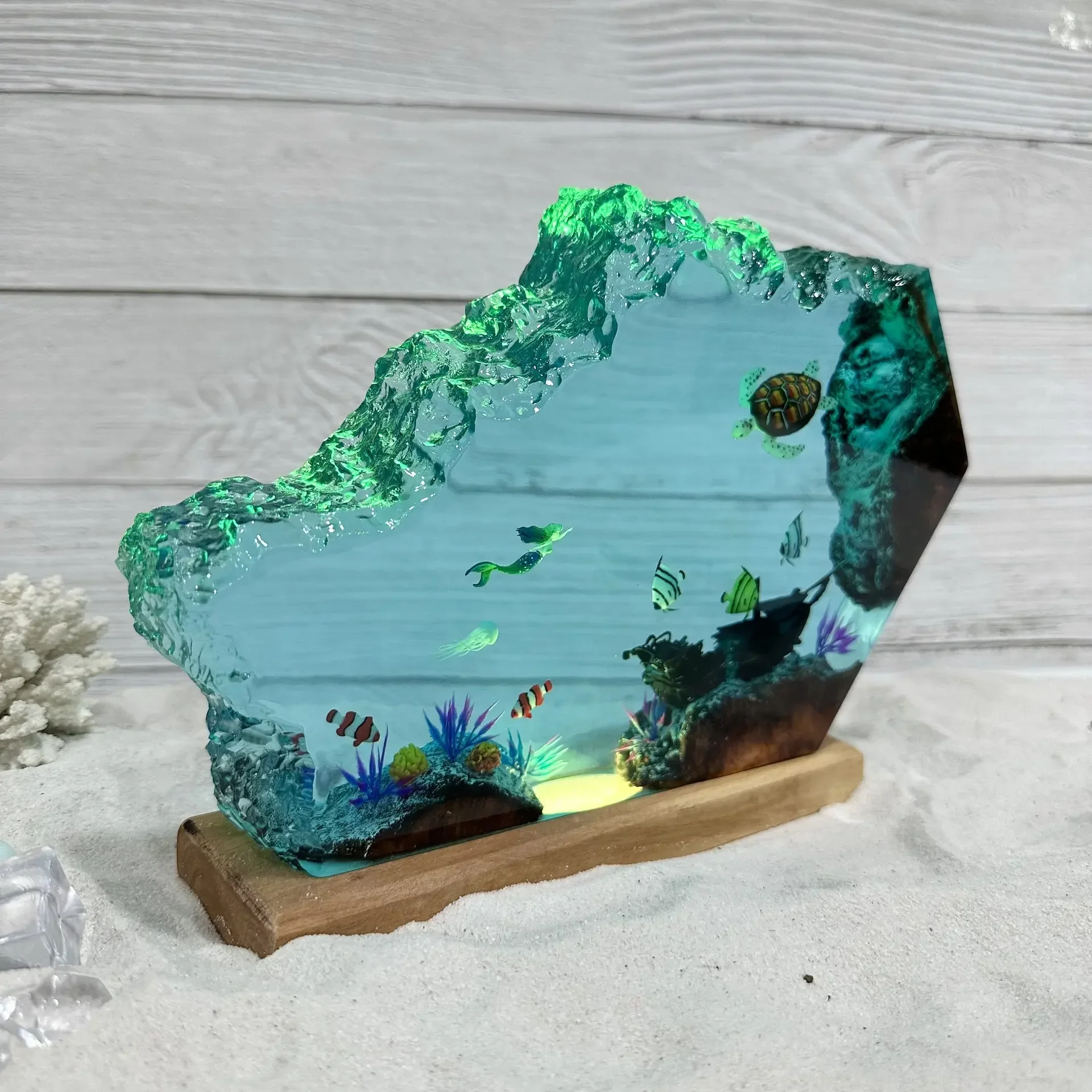 

Gifts for Family Mermaids and Turtles, Tropical Fish Resin Wooden Crafts Personalized Decorations