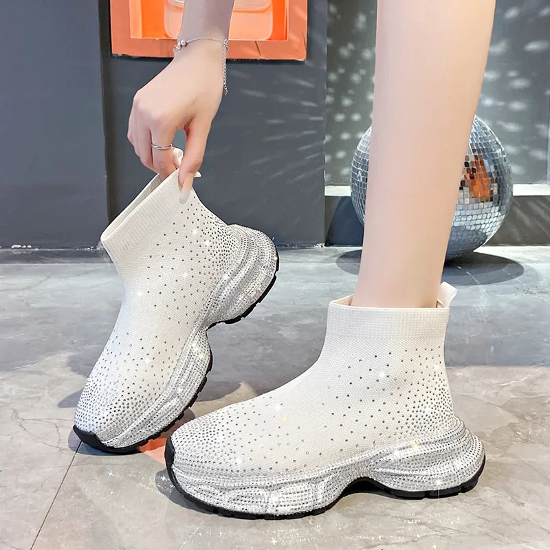 2024 New Water Diamond High-top scarpe sportive da donna con calzini elastici stivali e scarpe Casual traspiranti spugnose rialzate