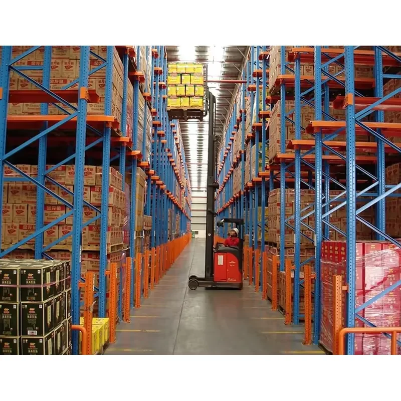 First in Last Out Warehouse Heavy Rack Drive in Racking System