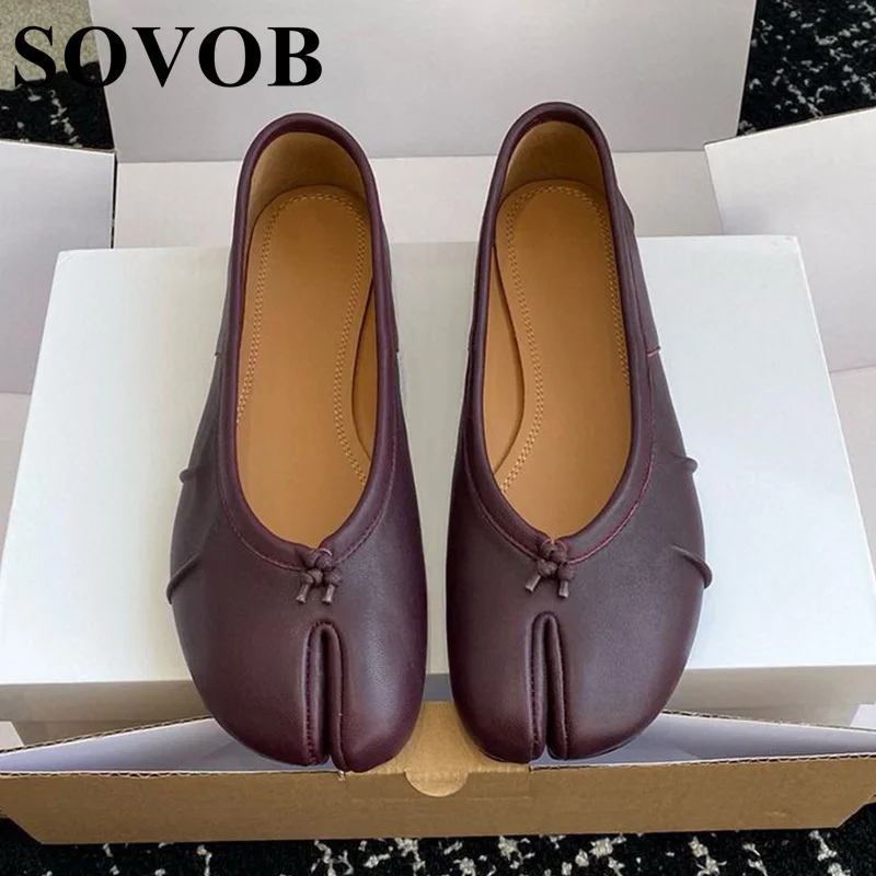 

Spring Summer Genuine Leather Split Toe Flat Shoes Women Simple Shallow Mouth Bean Shoes Versatile Single Shoes Driving Shoes