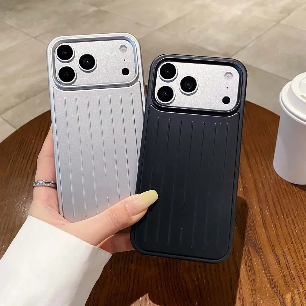 Aluminiowe etui na telefon do iPhone 18 17 16 15 14 Pro Max, 3D, z falistym wzorem, luksusowe, biznesowe, w stylu walizki.
