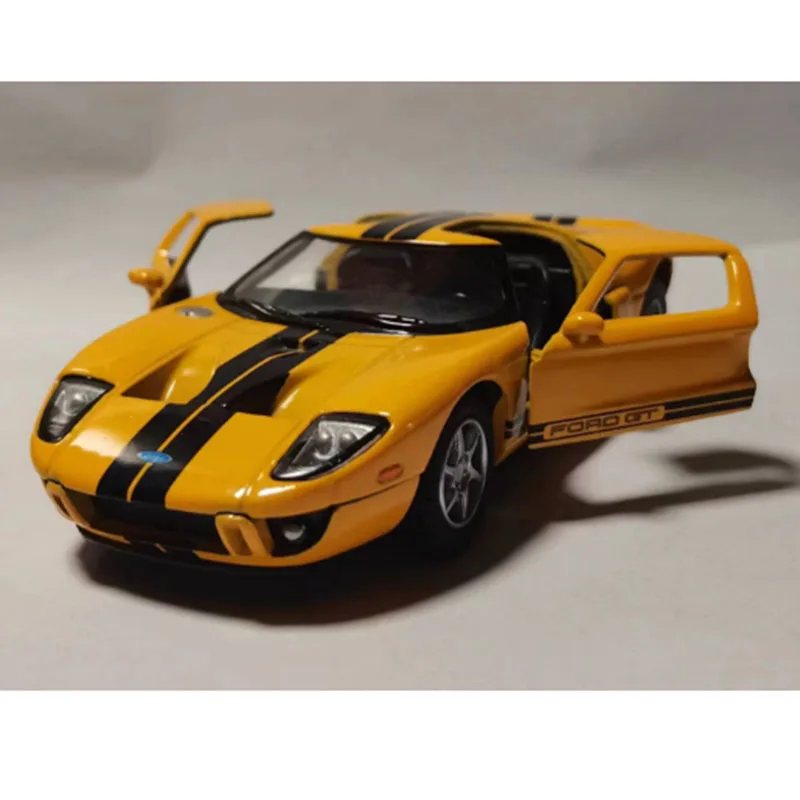 1:36 2006 Ford GT Legierung Spielzeug auto Modell Druckguss Simulation Metall Modell Spielzeug auto Sammlung zurückziehen