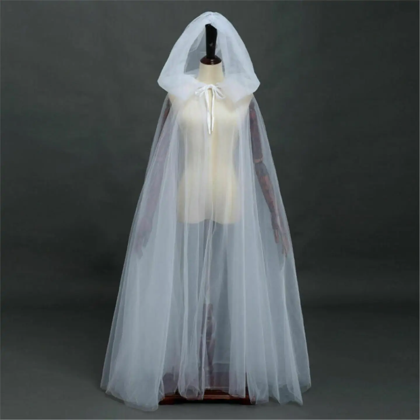 loween Cosplay Costume fantôme longue cape à capuche sorcière Par Dr Street Sle fibre de triacétate série Princ t-shirt quart...