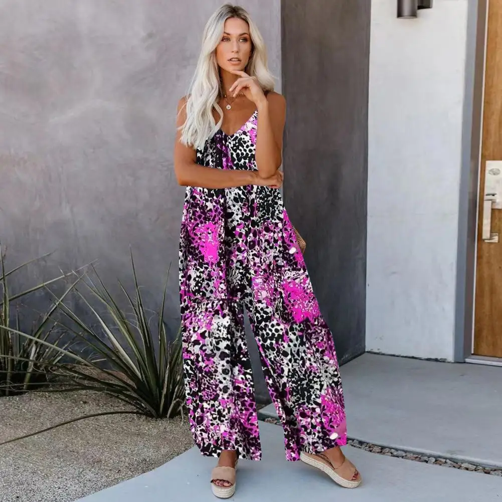 จั๊มสูทผู้หญิงขาบานคอวีแขนกุดมีกระเป๋าเปิดหลังหลวมมีสายพิมพ์ลายเสือดาวหลวมฤดูร้อน