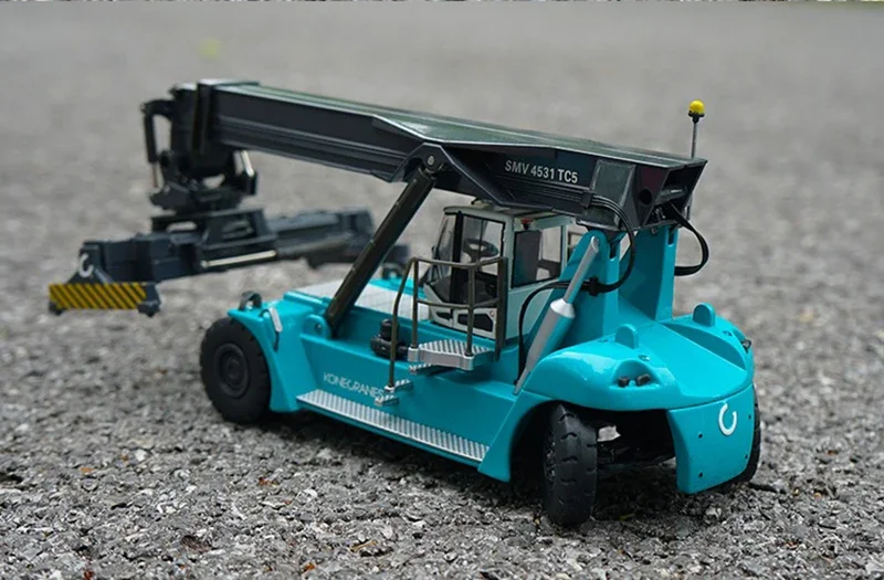 Diecast 1:50 KONECRANES Container Reach Crane Engineering Machinery Truck Alloy Model Toy Collectible